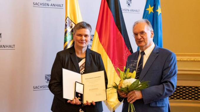 Verleihung der Ehrennadel des Landes Sachsen-Anhalt an Frau Dr. Karin Reglich